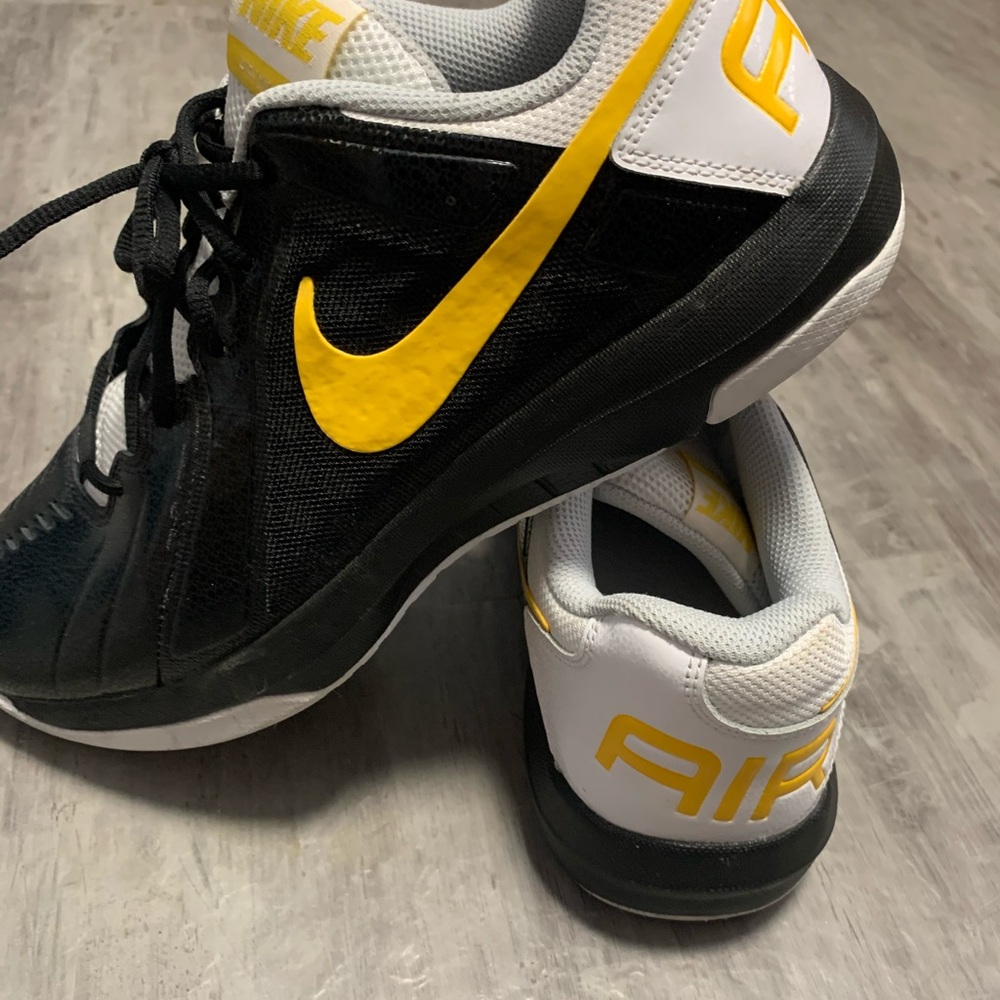 Nike Men’s Basketball Shoes
